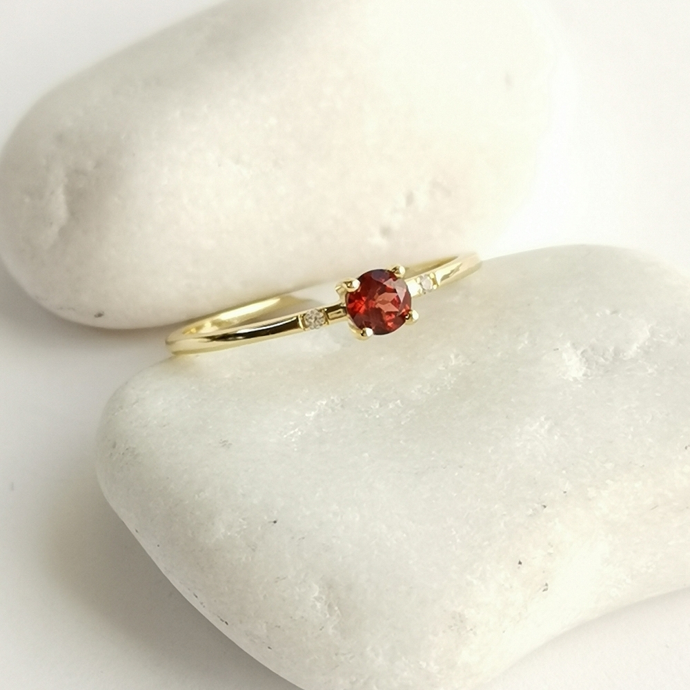 Garnet Diamond Accent Ring 14k Gold on Sterling Silver 🆕